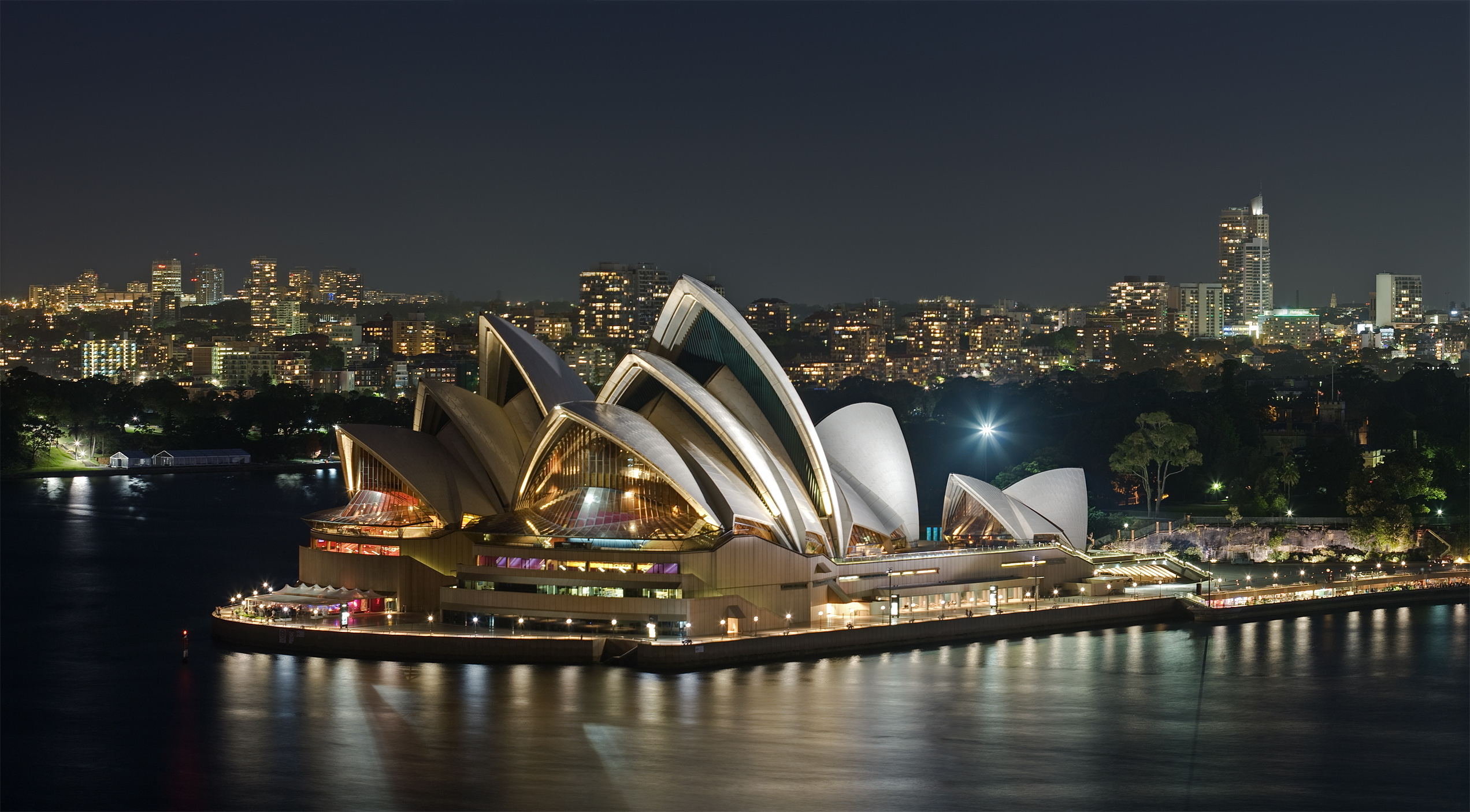 Sydney_Opera_House_